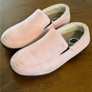 Women’s Dr. Comfort Pink Slipper Shoes